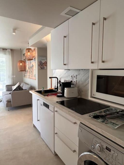 Bas De Villa - 300M Plage De La Capte - 2 Hebergements Disponibles Йер Экстерьер фото