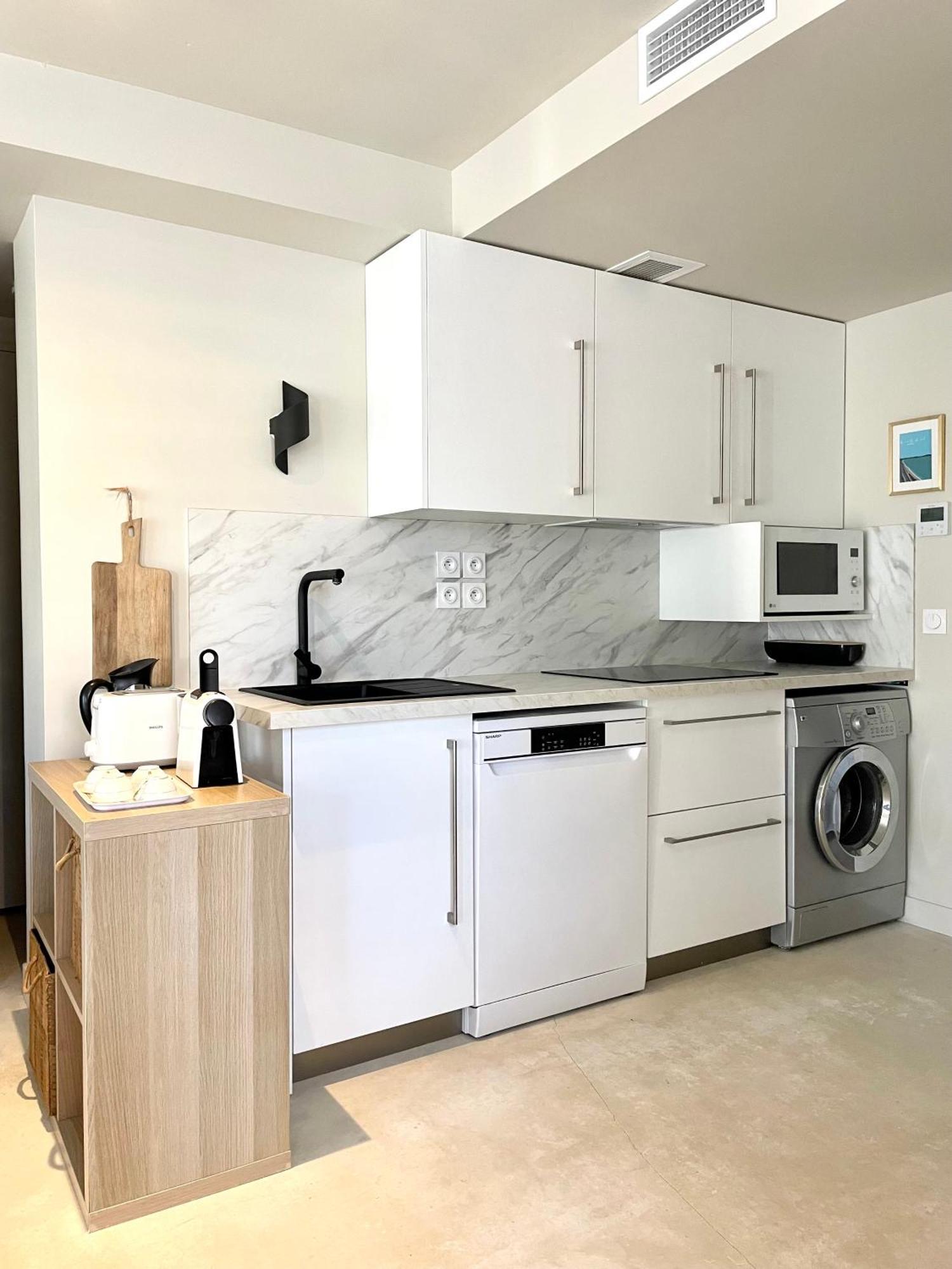 Bas De Villa - 300M Plage De La Capte - 2 Hebergements Disponibles Йер Экстерьер фото