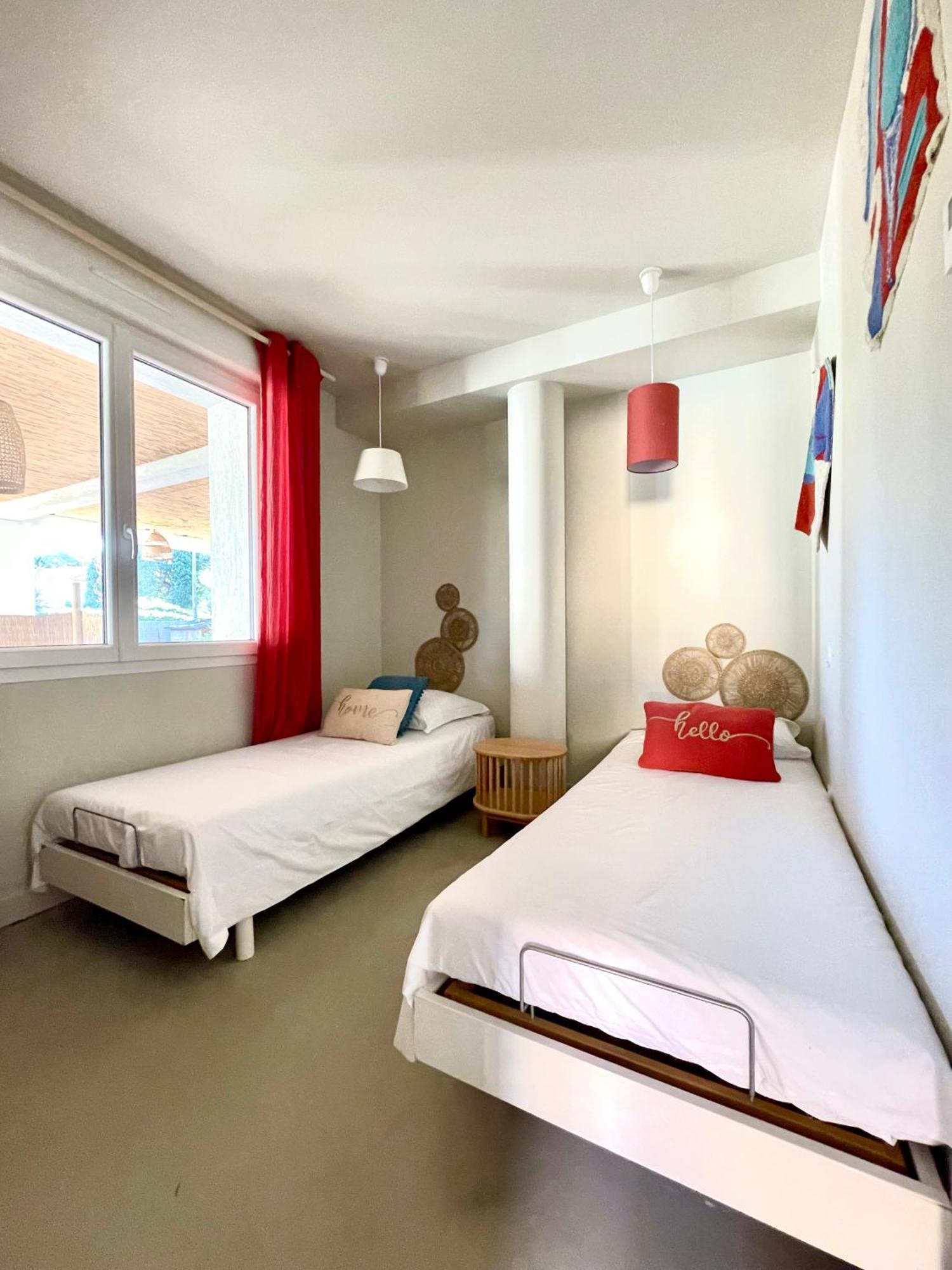 Bas De Villa - 300M Plage De La Capte - 2 Hebergements Disponibles Йер Экстерьер фото