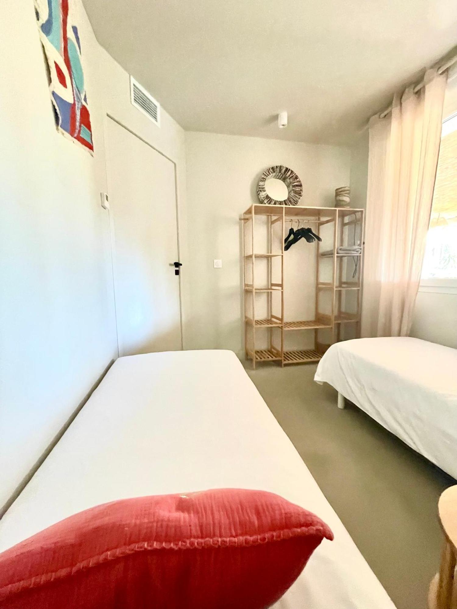 Bas De Villa - 300M Plage De La Capte - 2 Hebergements Disponibles Йер Экстерьер фото